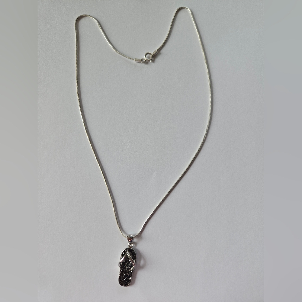 Elegant Silver Flip-Flop Pendant Necklace